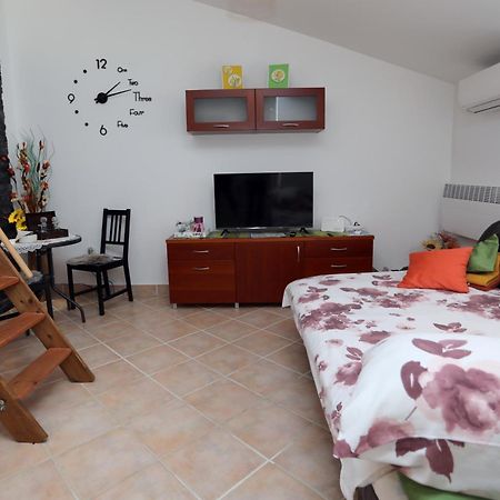 Apartman Izabela Medulin Exterior foto