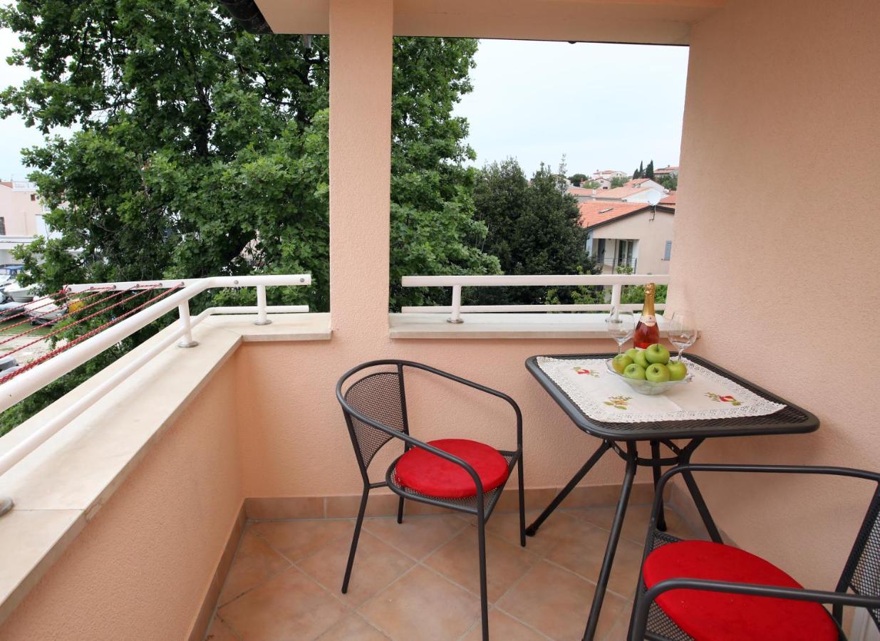 Apartman Izabela Medulin Exterior foto